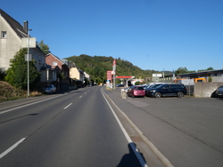 Plettenberger Str. Richtung Kettling; Vor Tankstelle